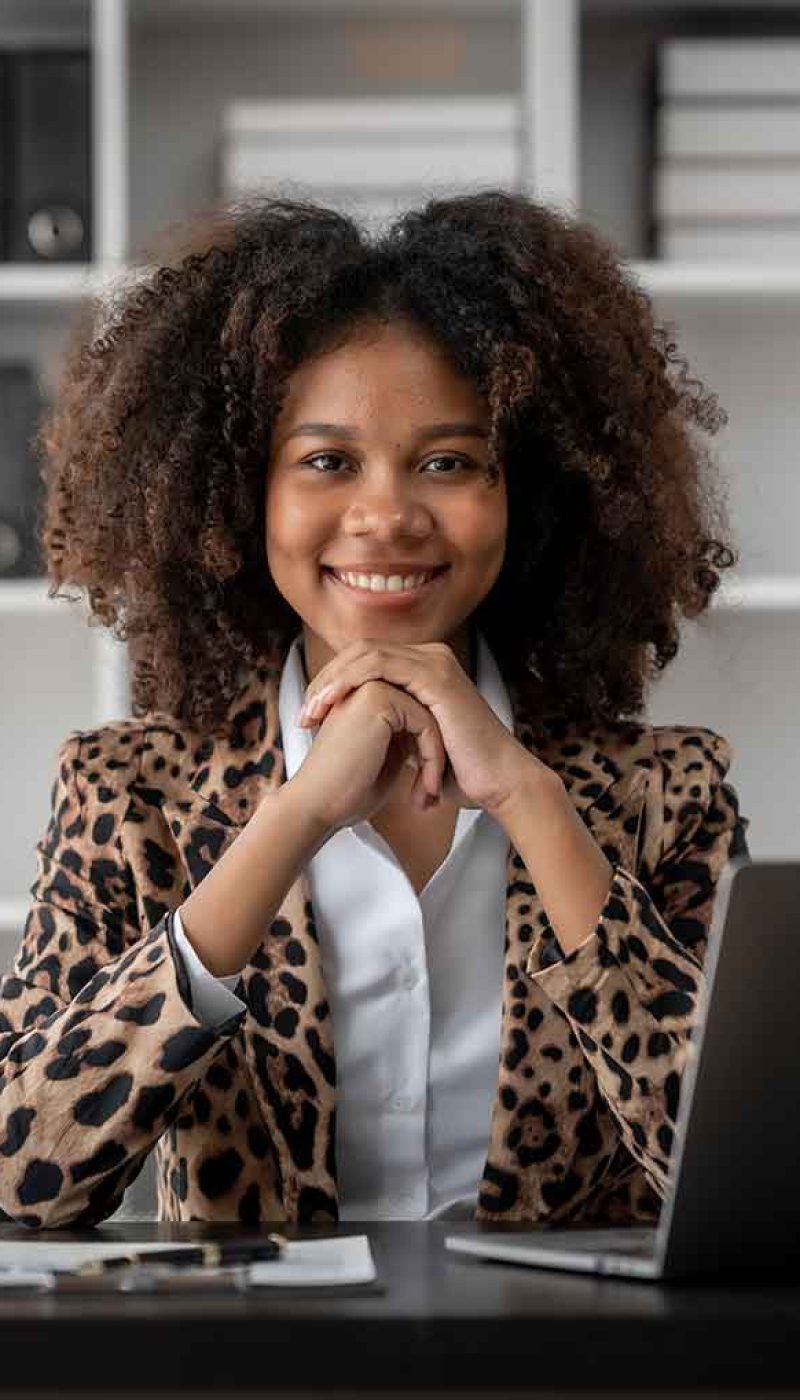 african-american-business-woman-working-debtor-d-2026-03-19-22-07-31-utc